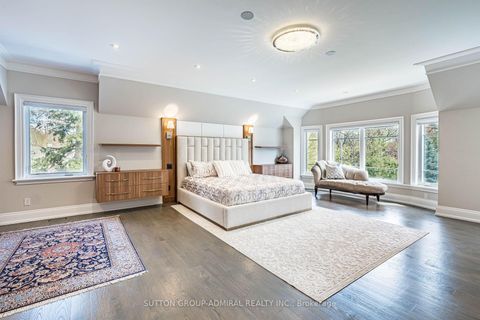 Photo 22 at 30 Westridge Road, Humber Valley, Toronto