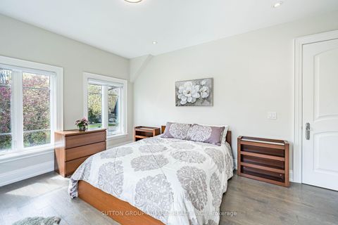 Photo 34 at 30 Westridge Road, Humber Valley, Toronto