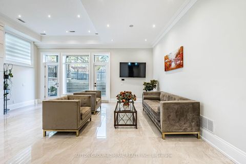 Photo 37 at 30 Westridge Road, Humber Valley, Toronto