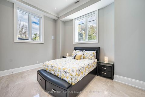 Photo 39 at 30 Westridge Road, Humber Valley, Toronto