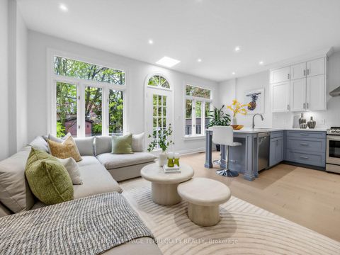 Photo 11 at 159 Hillsdale Avenue E, Mount Pleasant West, Toronto
