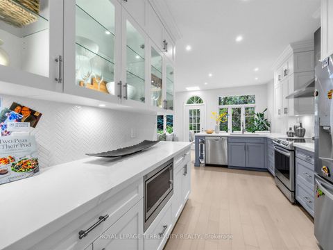 Photo 17 at 159 Hillsdale Avenue E, Mount Pleasant West, Toronto