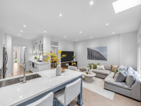 Photo 23 at 159 Hillsdale Avenue E, Mount Pleasant West, Toronto