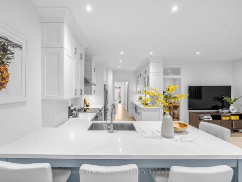 Photo 24 at 159 Hillsdale Avenue E, Mount Pleasant West, Toronto