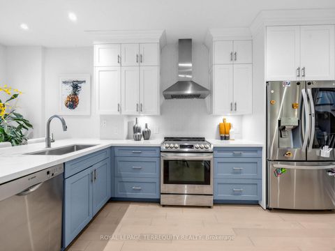 Photo 26 at 159 Hillsdale Avenue E, Mount Pleasant West, Toronto