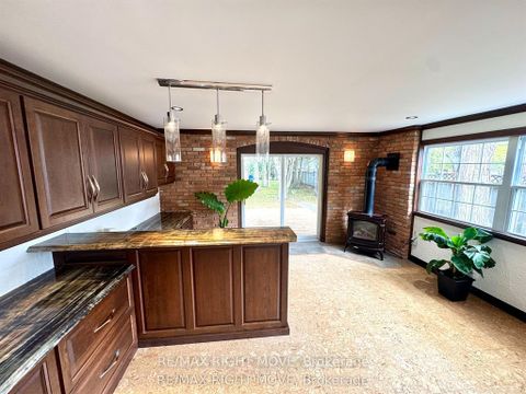Photo 7 at 234 Oak Street, Stayner, Clearview