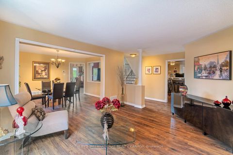 Photo 14 at 52 Monteith Crescent, Maple, Vaughan
