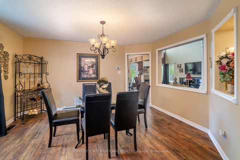 Photo 16 at 52 Monteith Crescent, Maple, Vaughan