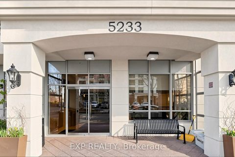 Photo 3 at #1428 - 5233 Dundas Street W, City Centre West, Toronto