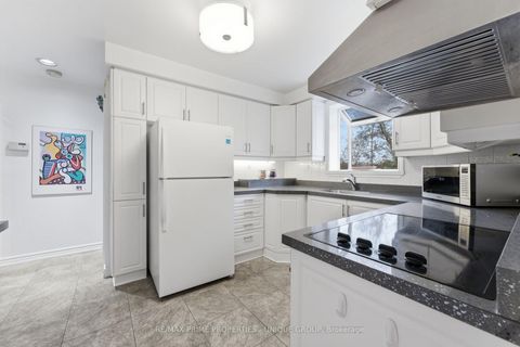 Photo 14 at 229 Park Home Avenue, Willowdale West, Toronto