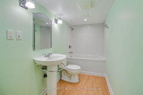 Photo 18 at 12 - 6400 Lawrence Avenue E, Rouge E10, Toronto