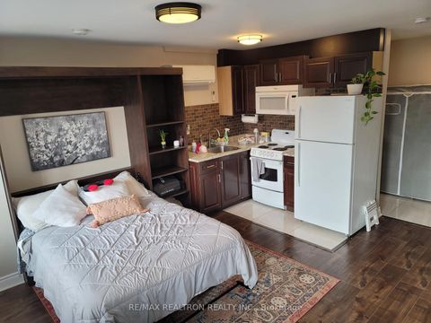 Photo 16 at 1299 Danforth Avenue, Coxwell, Toronto