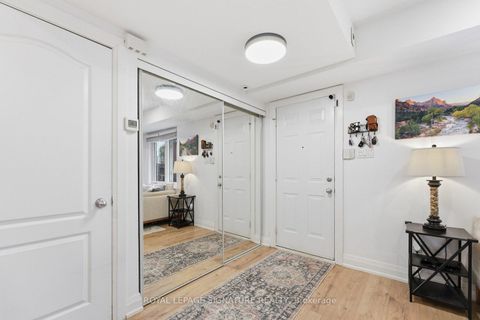 Photo 3 at 3901 - 39 Sudbury Street, Niagara, Toronto