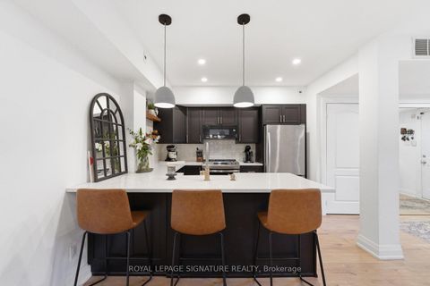 Photo 11 at 3901 - 39 Sudbury Street, Niagara, Toronto