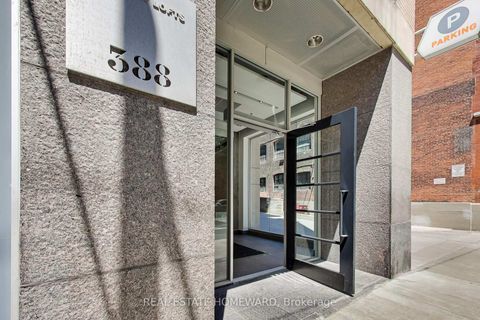 Photo 5 at 1115 - 388 Richmond Street W, Waterfront Communities C1, Toronto