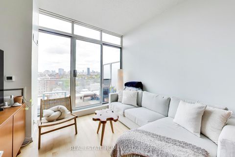 Photo 8 at 1115 - 388 Richmond Street W, Waterfront Communities C1, Toronto