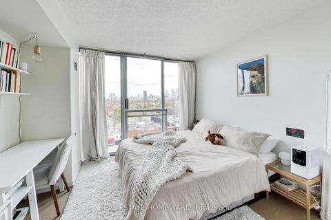 Photo 22 at 1115 - 388 Richmond Street W, Waterfront Communities C1, Toronto
