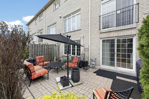 Photo 28 at 48 - 428 Terry Carter Crescent, College Manor, Newmarket