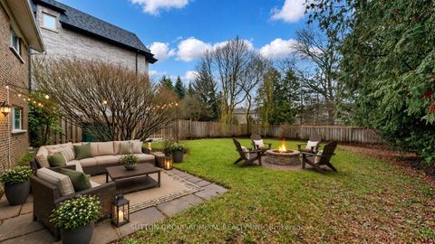 Photo 13 at 5 Wedgeport Place, Willowdale East, Toronto