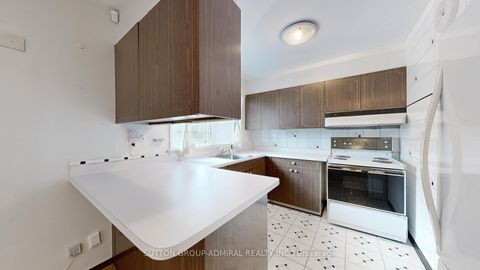 Photo 26 at 5 Wedgeport Place, Willowdale East, Toronto