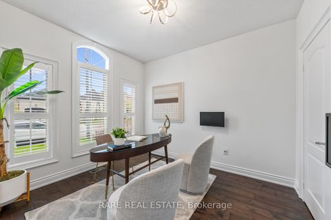Photo 18 at 97 Toscana Road, Sonoma Heights, Vaughan