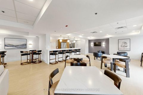 Photo 31 at 614 - 2495 Dundas Street W, High Park North, Toronto