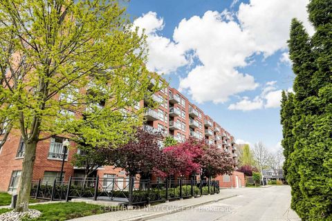 Photo 34 at 614 - 2495 Dundas Street W, High Park North, Toronto