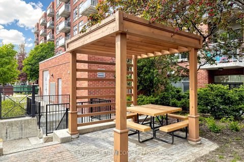 Photo 37 at 614 - 2495 Dundas Street W, High Park North, Toronto
