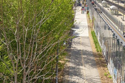 Photo 44 at 614 - 2495 Dundas Street W, High Park North, Toronto