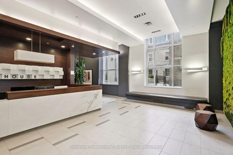 Photo 13 at 903 - 105 George Street, Moss Park, Toronto