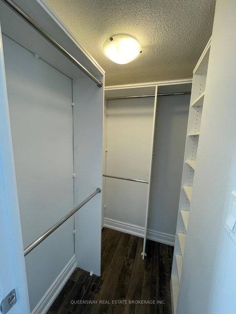 Photo 7 at 504 - 10 Edgecliff Golfway, Flemingdon Park, Toronto