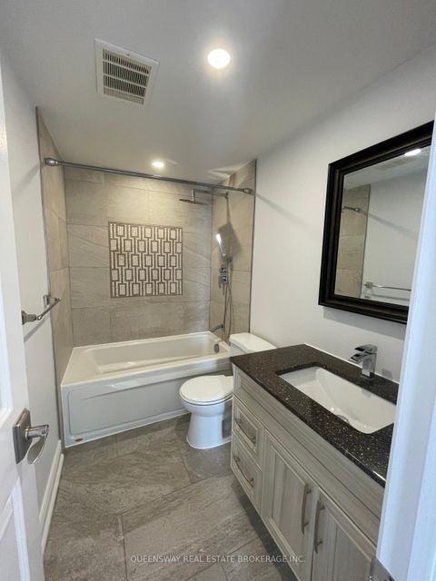 Photo 9 at 504 - 10 Edgecliff Golfway, Flemingdon Park, Toronto