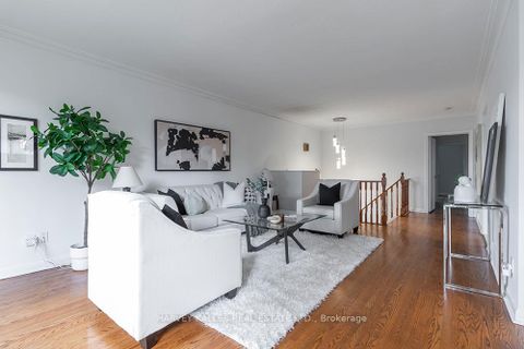 Photo 6 at 135 Combe Avenue, Bathurst Manor, Toronto