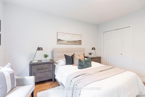 Photo 20 at 135 Combe Avenue, Bathurst Manor, Toronto