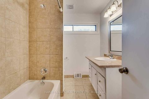 Photo 23 at 135 Combe Avenue, Bathurst Manor, Toronto