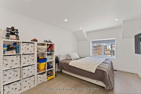 Photo 33 at 410 Maybank Avenue, Junction Area, Toronto