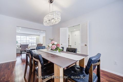 Photo 11 at 22 Kenmanor Boulevard, L'Amoreaux, Toronto