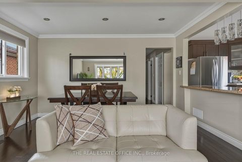 Photo 9 at 51 Gilroy Drive, Dorset Park, Toronto