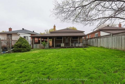 Photo 44 at 51 Gilroy Drive, Dorset Park, Toronto