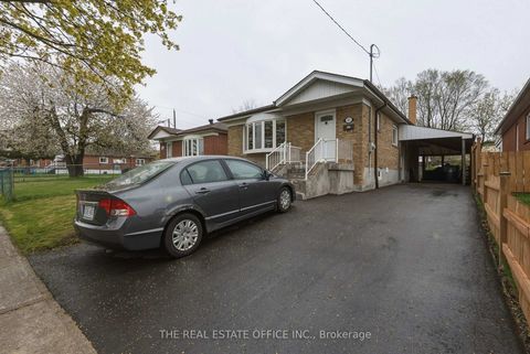 Photo 46 at 51 Gilroy Drive, Dorset Park, Toronto