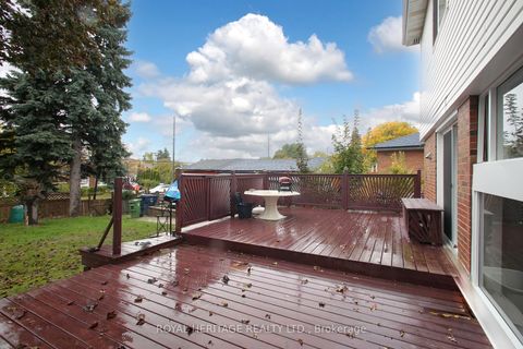 Photo 36 at 4 Brantwood Drive, Woburn, Toronto