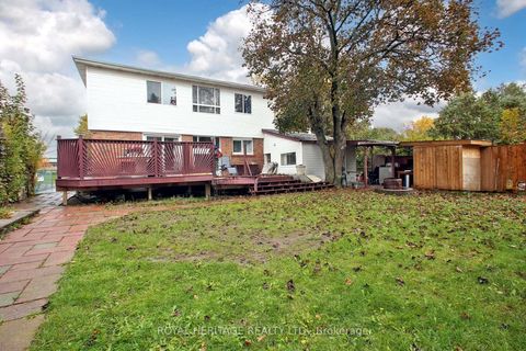 Photo 37 at 4 Brantwood Drive, Woburn, Toronto