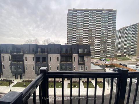 Photo 27 at 61 - 10 CALAMINT Lane, L'Amoreaux, Toronto