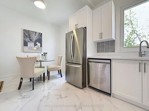 Photo 10 at 57 Queensdale Avenue, East York, Toronto