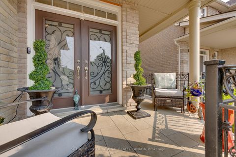 Photo 3 at 12 Parisian Crescent, Shore, Barrie