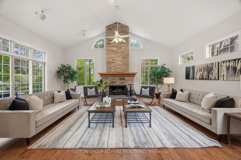 Photo 12 at 47 Johnson Street, Thornhill, Markham