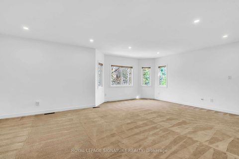 Photo 6 at 250 Laurentian Boulevard, Rural Vaughan, Vaughan