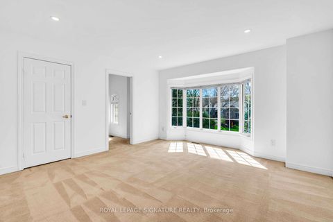 Photo 12 at 250 Laurentian Boulevard, Rural Vaughan, Vaughan