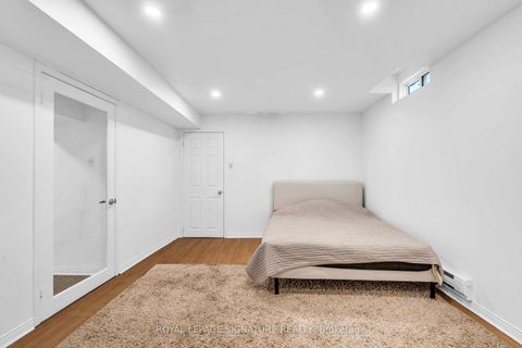 Photo 17 at 250 Laurentian Boulevard, Rural Vaughan, Vaughan