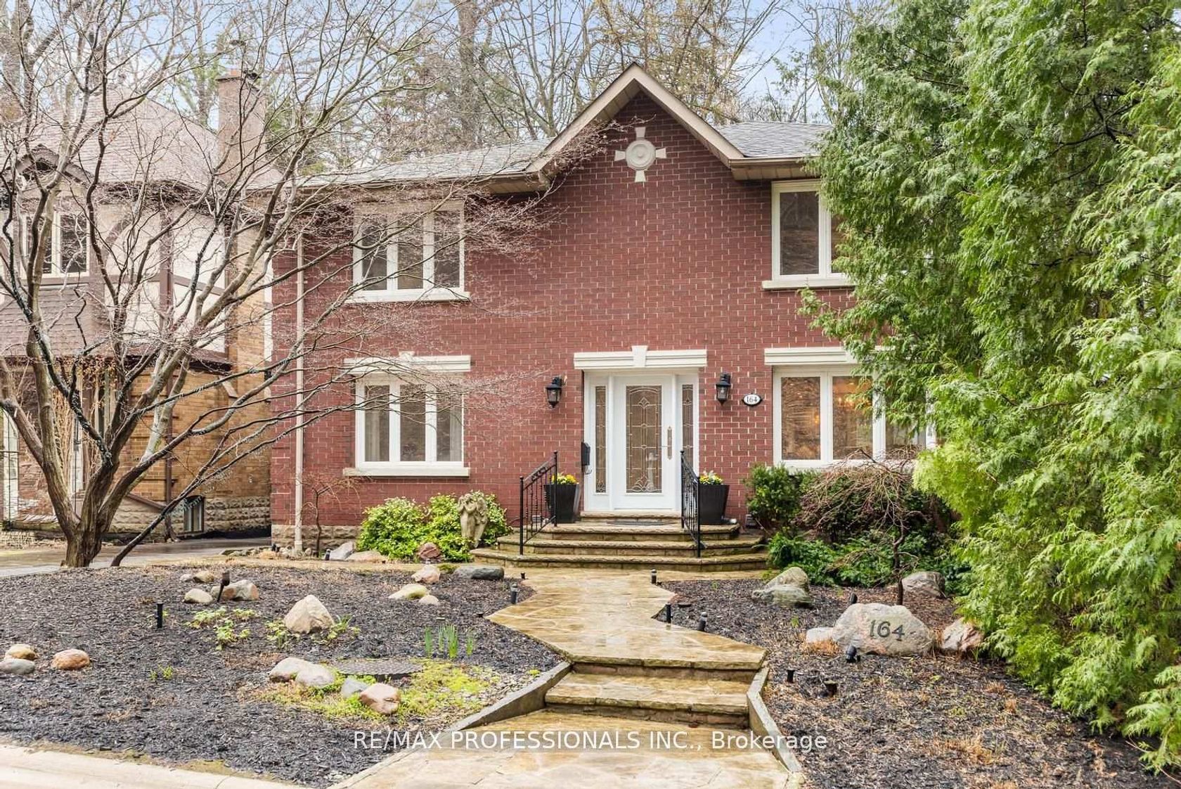 164 Morningside Avenue, Swansea, Toronto 